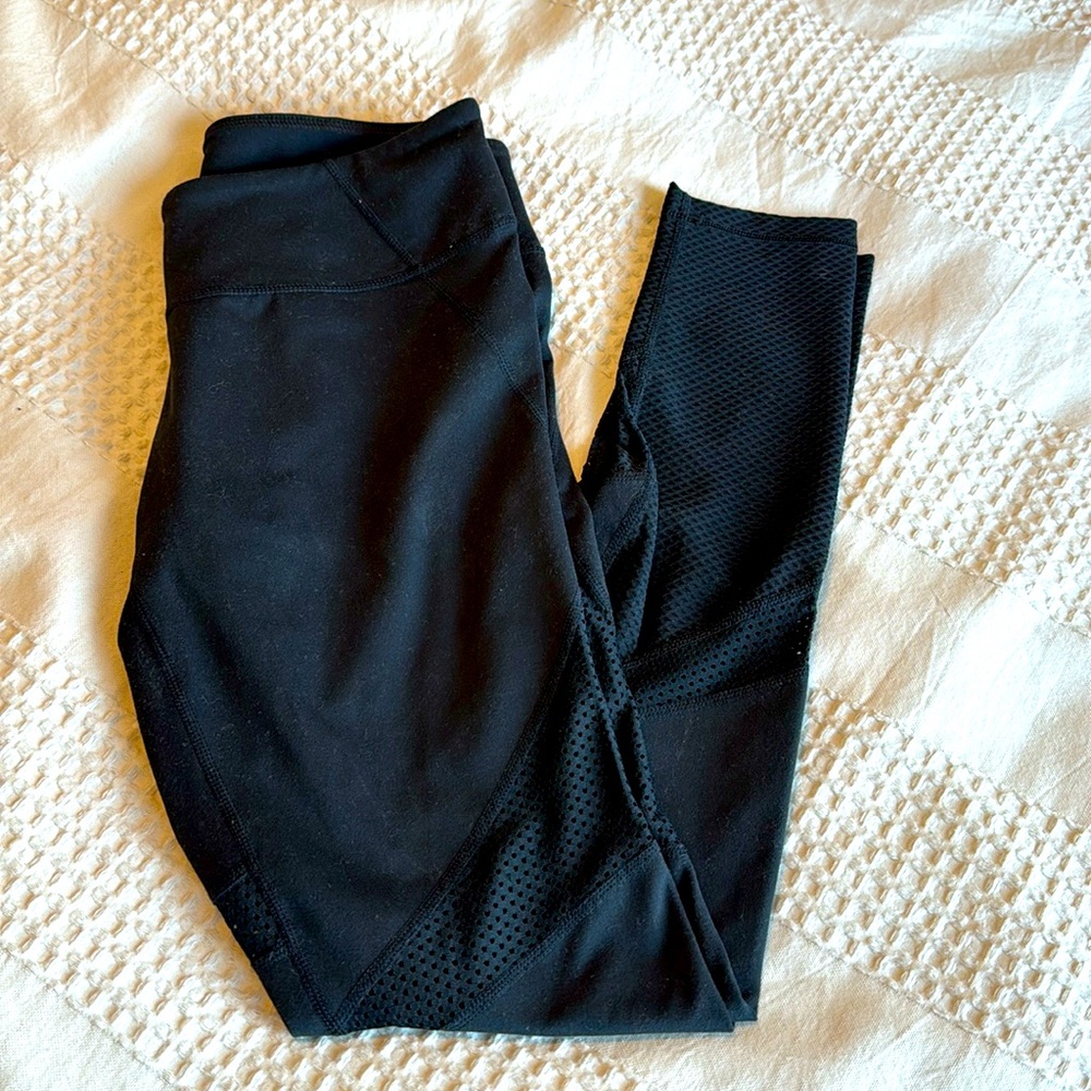 Zella mesh insert leggings S
